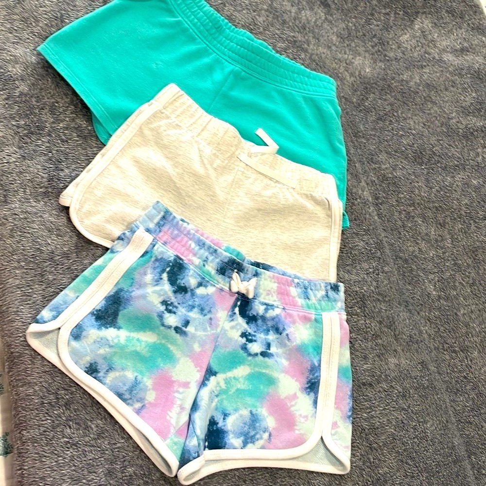 7 pieces bundle of shorts capris and skort girls size 8-10 mixed brands - Picture 3 of 16